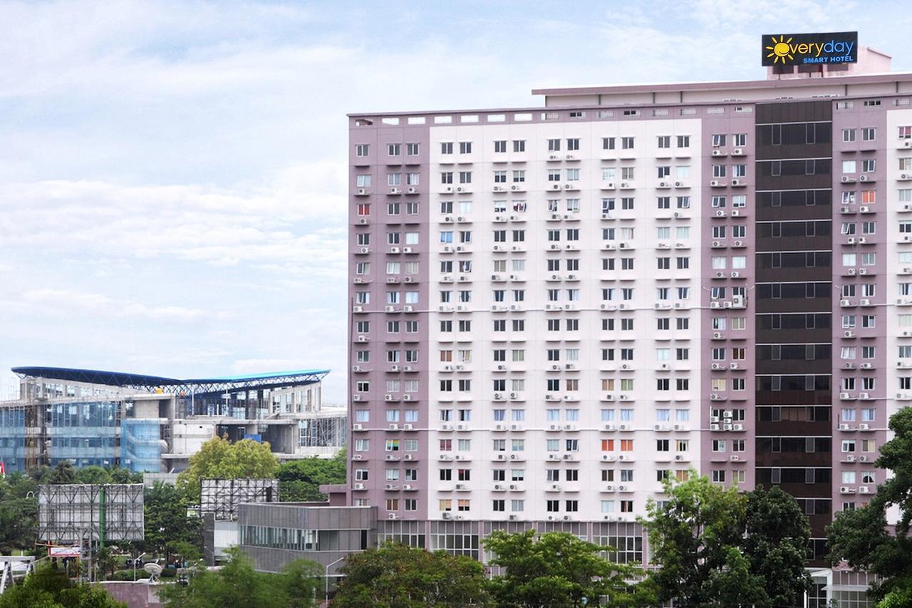 Everyday Smart Hotel - Malang Ngoại thất bức ảnh