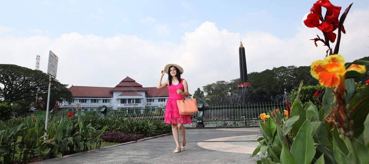 Everyday Smart Hotel - Malang Ngoại thất bức ảnh