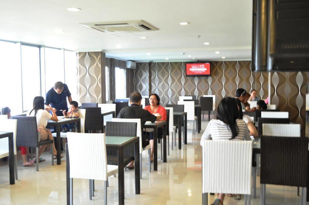 Everyday Smart Hotel - Malang Ngoại thất bức ảnh